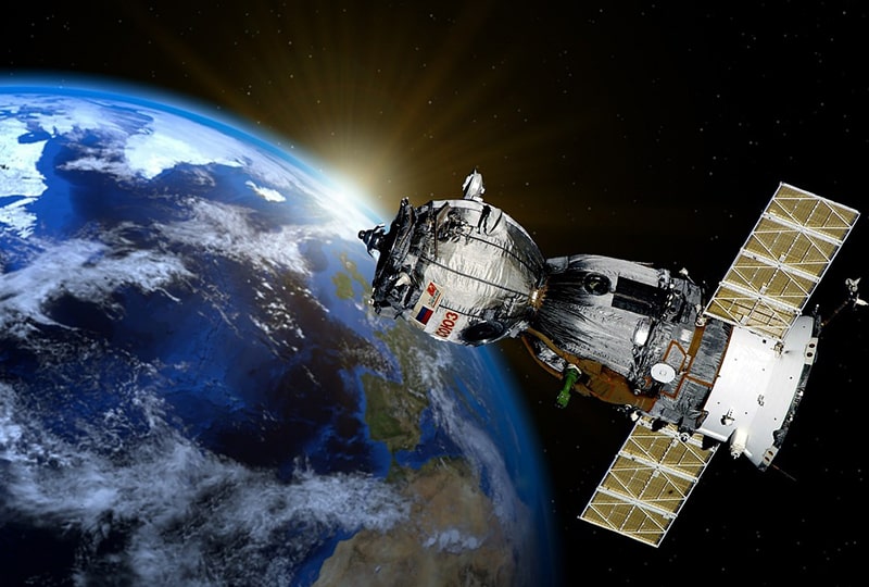 Teknologi Satelit: Cara Kerja dan Peran Pentingnya