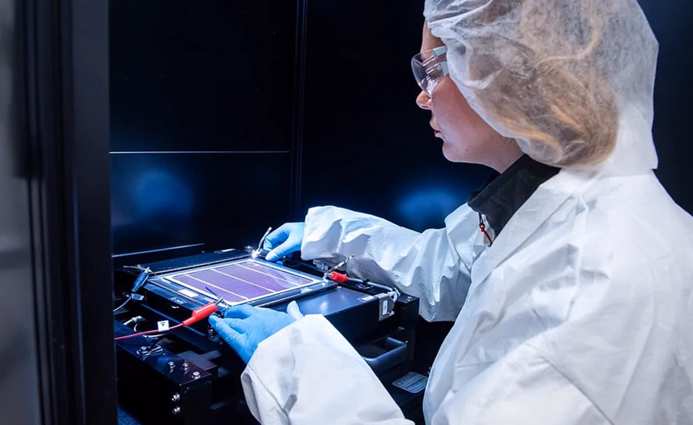 Panel Surya Perovskite: Revolusi Baru Energi Matahari