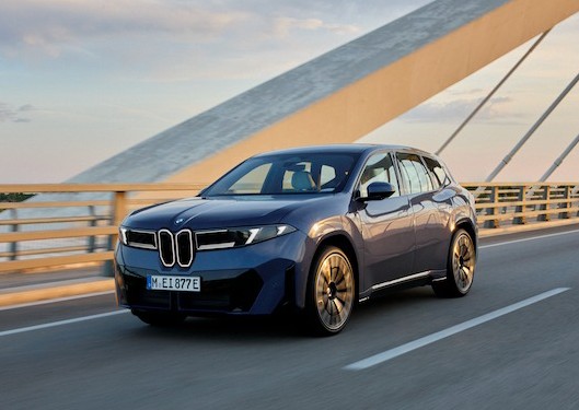 Komunikasi V2X dalam Sistem Autopilot Generasi Baru