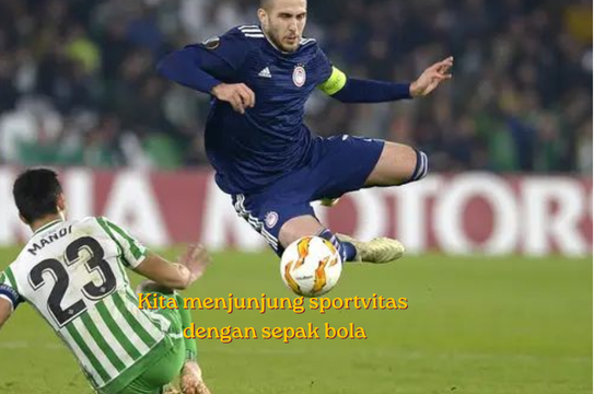 bermain bola